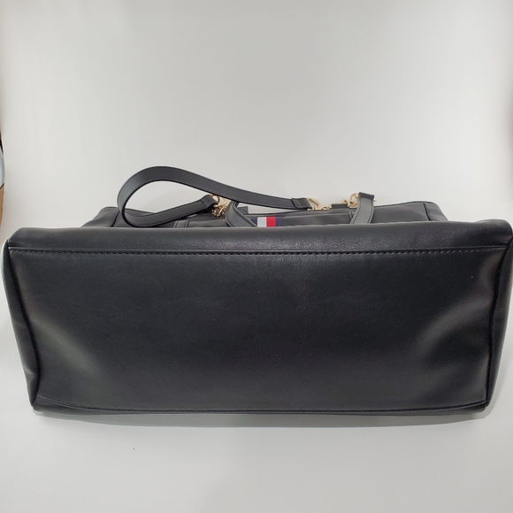 NWT Tommy Hilfiger black tote handbag - Picture 4 of 6